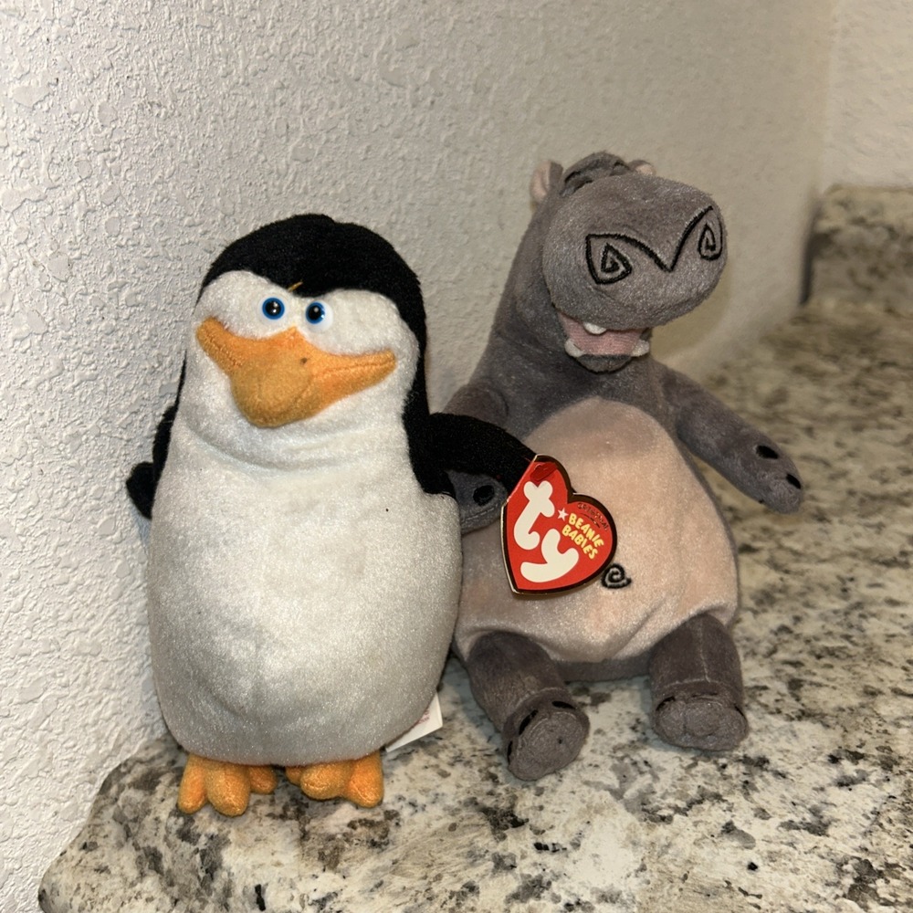 TY SKIPPER the PENGUIN & Georgia Hippo BEANIE BABY - MADAGASCAR P1